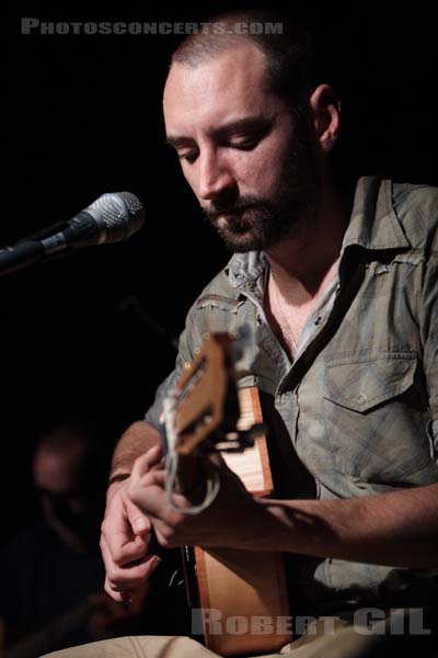 FINK - 2006-09-22 - PARIS - La Maroquinerie - 